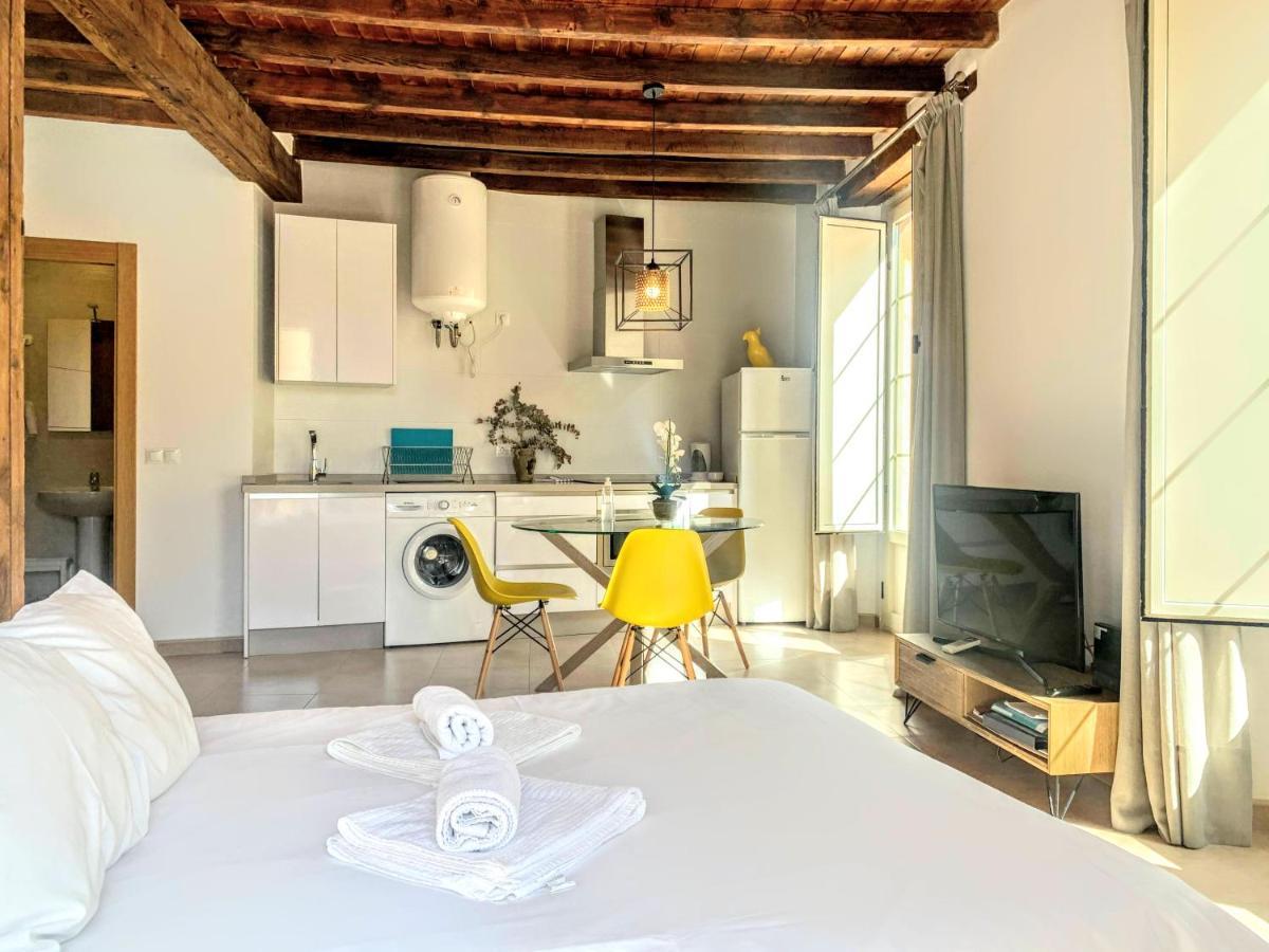 Homely Malaga Loft Gaona Centro Exterior photo